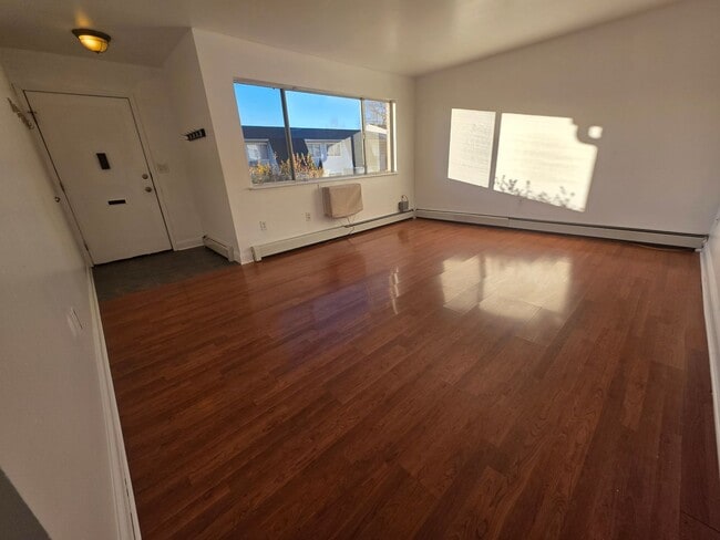 Photo - Bright 1 Bedroom Home - Poughkeepsie, NY Unit H5