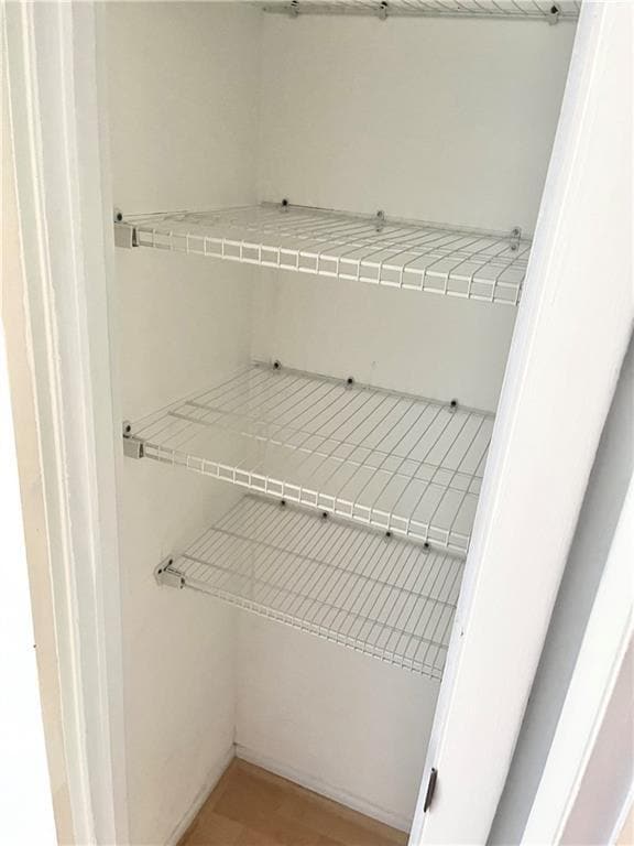 Photo - 494 Putnam Pike