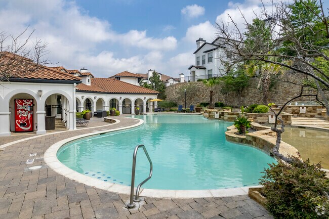 Resort Style Pool