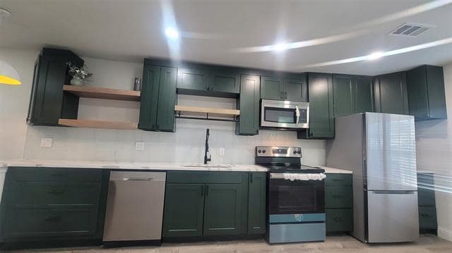 Photo - 1204 Live Oak St