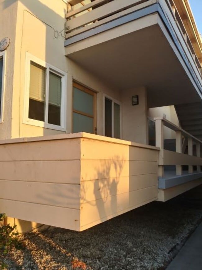 Sunlit View from Street - 206 15th St Unit B