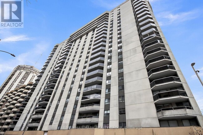 Photo - 470 Laurier Ave W Unit 503