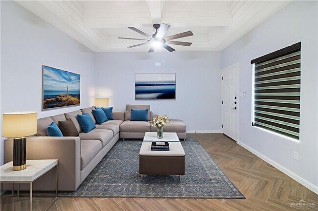 Photo - 9 Aurora Ln Unit D