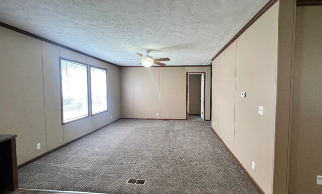 Photo - 49515 Au Lac Dr E