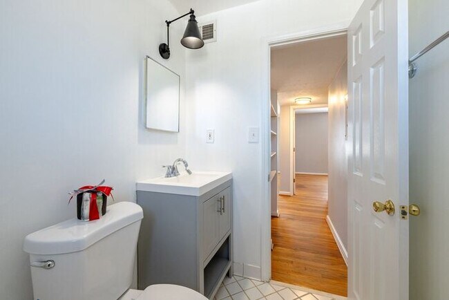 Photo - Peachtree Hills Court, 2-bedroom Atlanta address in the heart of the hills for $1400-month