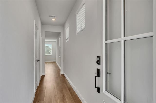 Photo - 1718 Zachary Ave