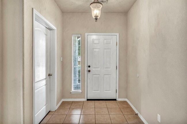 Photo - 3748 Pine Needle Cir