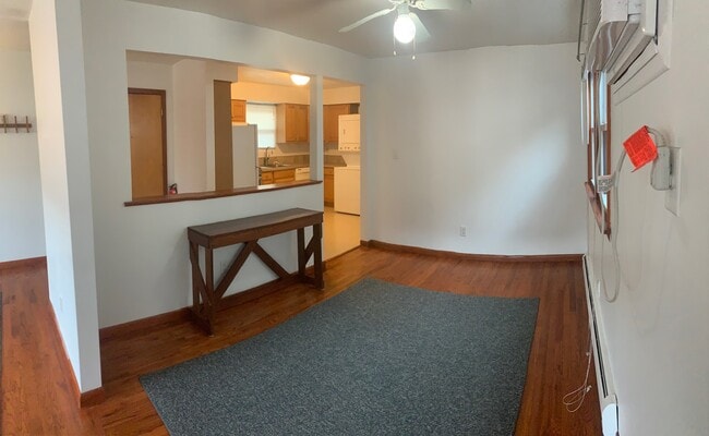 Photo - 203 5th St Unidad Apartment 3