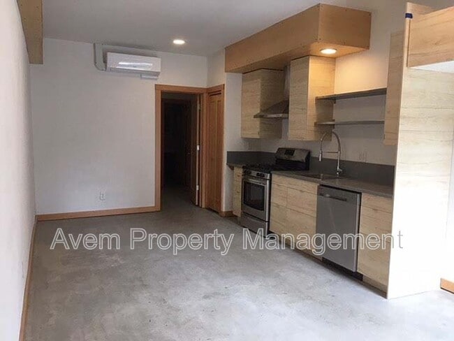 Photo - 5924 N Albina Ave