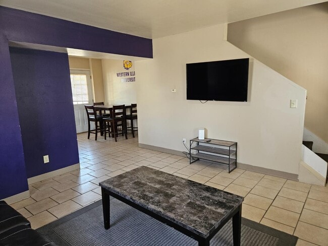 Photo - 516 W Pierce St