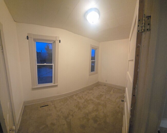 Photo - Charming 1-Bedroom Plus Den in the Heart of the Lower East Side Unit #2 Lower Rear