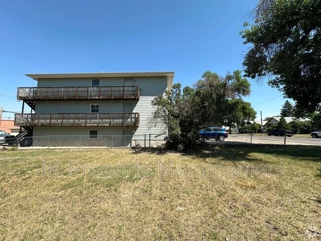 Building Photo - 1815 8th Ave N Unit #04 Rental