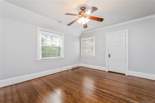 Photo - 220 Bradford Ave