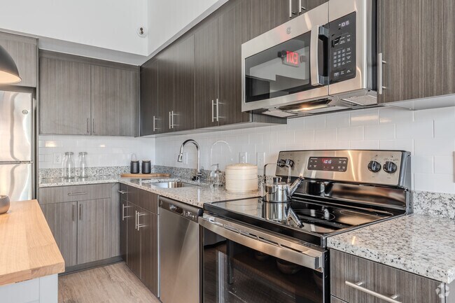 1BR, 1BA - 605SF - Kitchen - Resia Willows