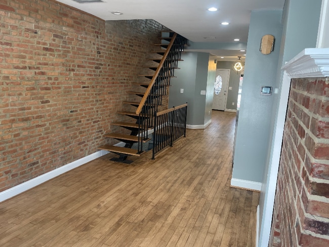 Photo - 3819 Mt Pleasant Ave