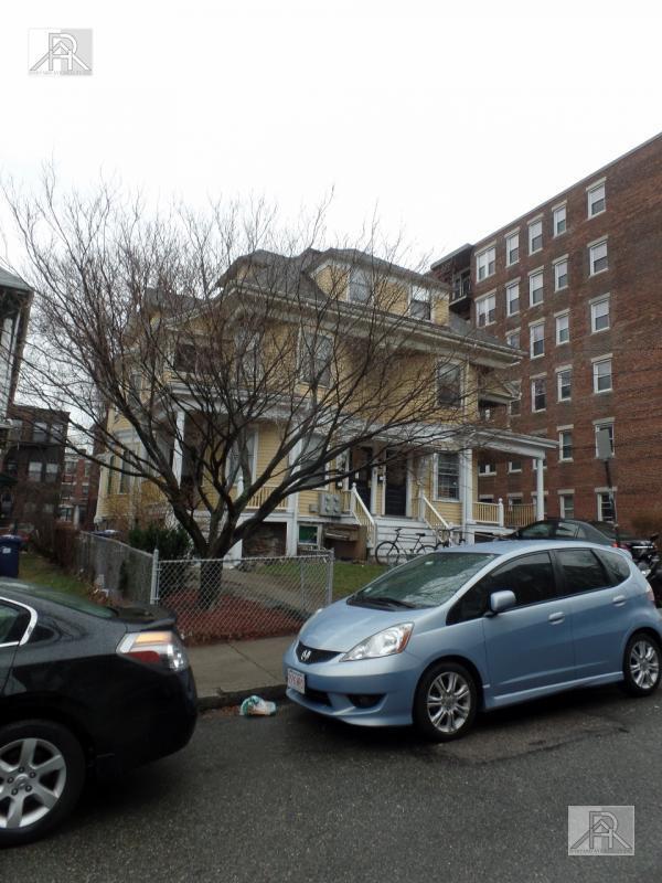Photo - 5 bedroom in Allston MA 02134 Unidad 1
