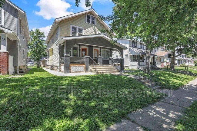 43 N Chase Ave