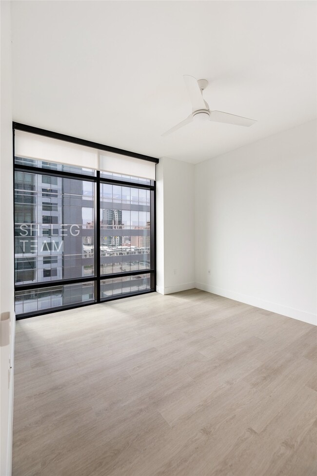 Photo - 808 Crawford St Unit 4102