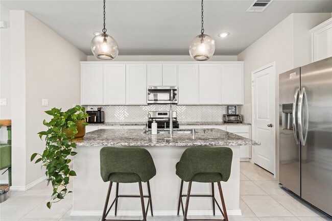 Photo - 20751 Wilde Redbud Trl