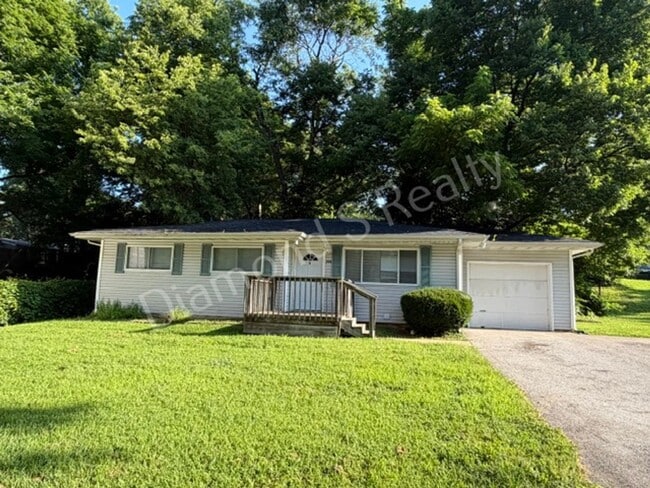 Photo - Charming 3-Bedroom in Southeast Springfield Location!