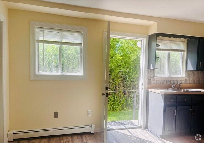 Building Photo - 145 Sandalwood Dr Rental
