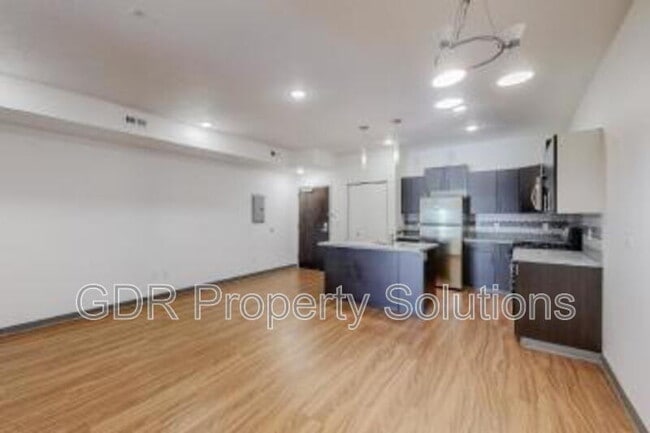 Photo - 950 4th St NW Unit 305