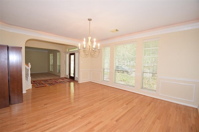 Photo - 5011 Quiet Falls Ct