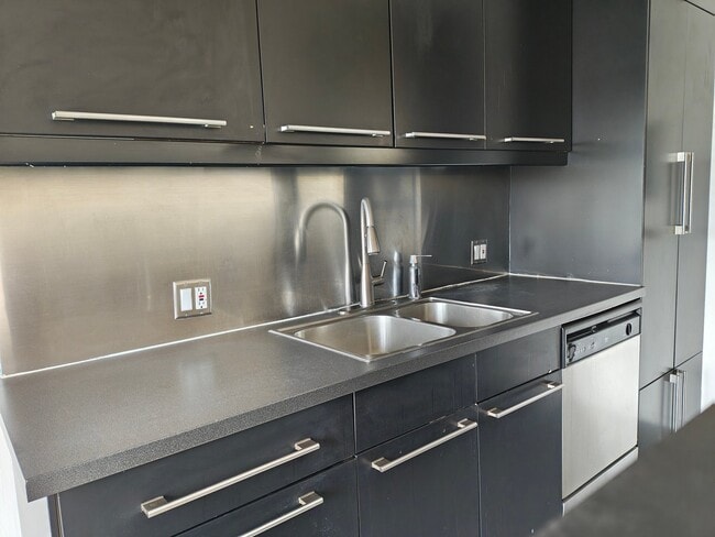 Photo - 252 3rd Ave Unit 252