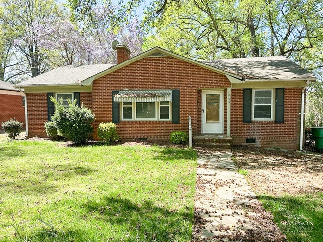 Building Photo - 1000 Garringer Pl