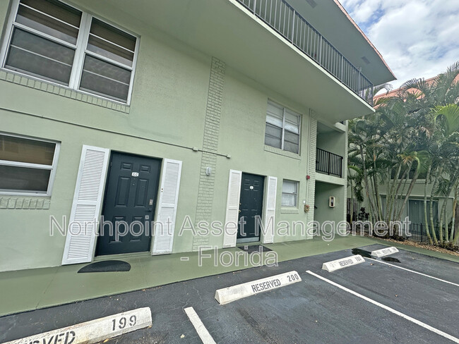 Photo - 807 W Oakland Park Blvd Casa