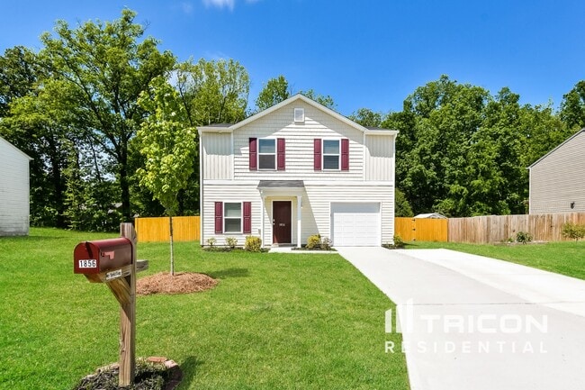 Photo - 1856 Northside Dr House