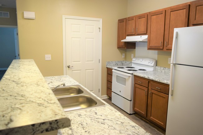 Maple Crossing Apartments For Rent in Lebanon, TN | ForRent.com