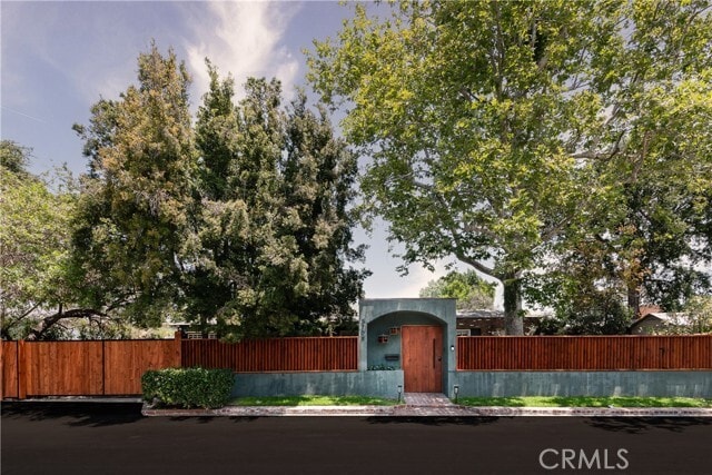 Photo - 5108 Strohm Ave