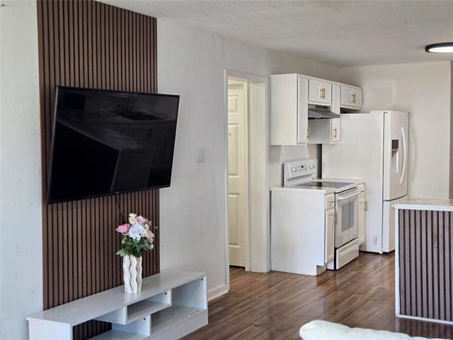 Photo - 108 W Acheson St