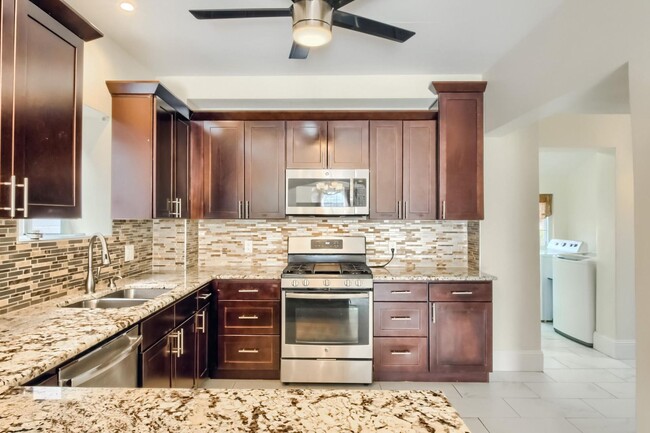 Photo - Bright, beautiful home in the Uptown area ...