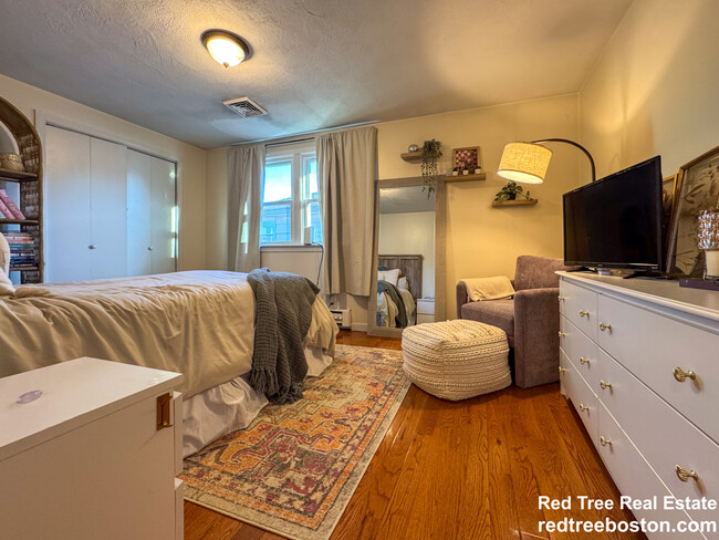 Photo - 76 Dunboy St Apartments Unit 2