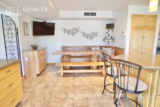 Photo - 502 E Deone Cir