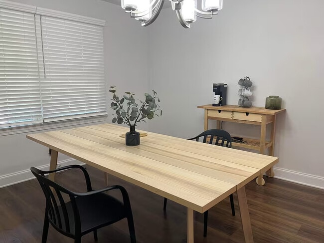 Photo - 912 Mildred St