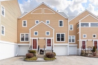 Building Photo - 20 Camelot Dr Unit 20