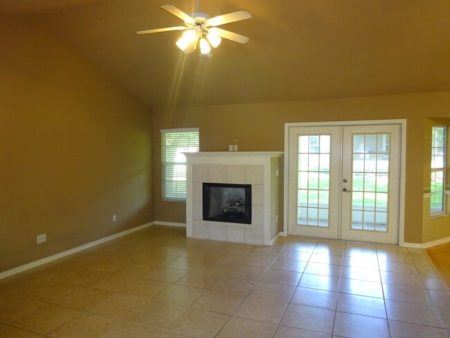 Photo - Spacious Home In South Pointe