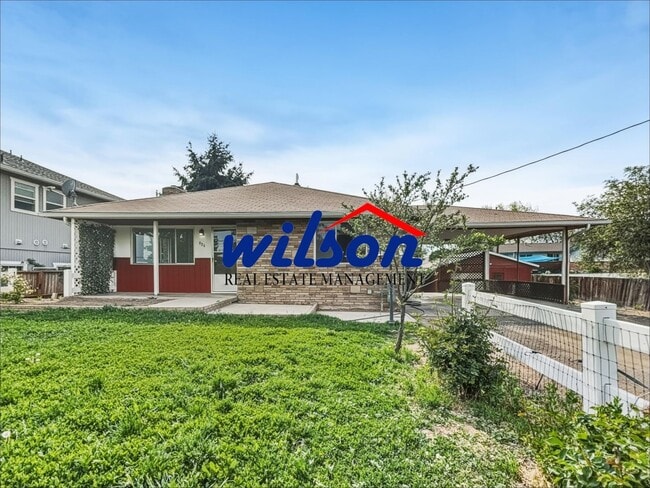 Building Photo - 904 S 48th Ave Unit Main