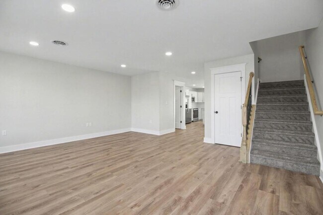 Photo - 1355 Valley Green Rd