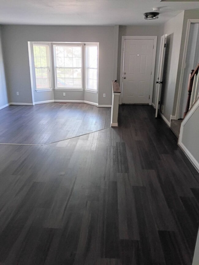 Photo - 8901 Harkate Way
