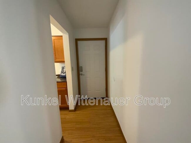Photo - 1802 Jamestown Rd