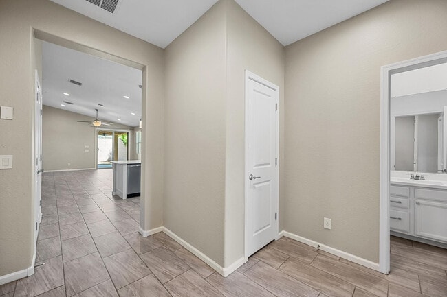 Photo - 12406 W Northview Ave