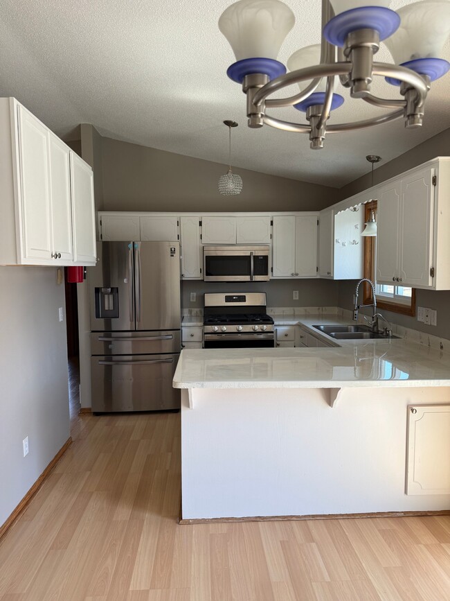 Photo - 13389 Nightingale St NW