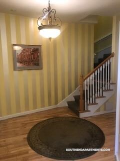 Photo - 48 Hereford St Unit 5