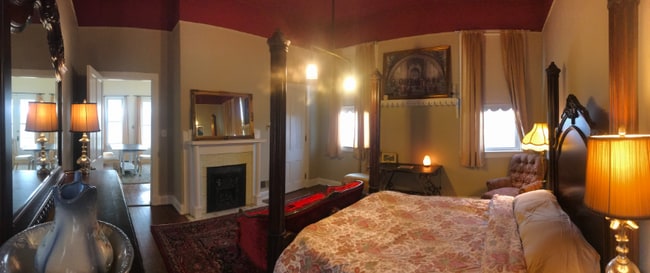 Photo - 400 W Main St