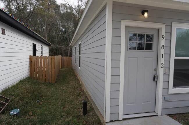 Photo - 9812 Arbor Oak