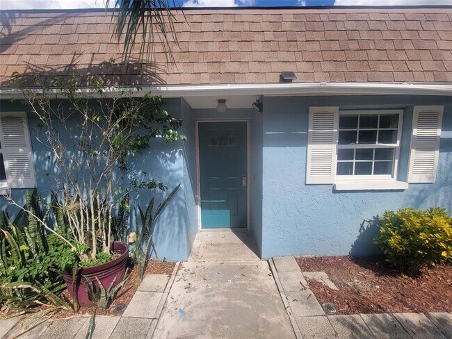 Photo - 5711 Silver Spur Dr